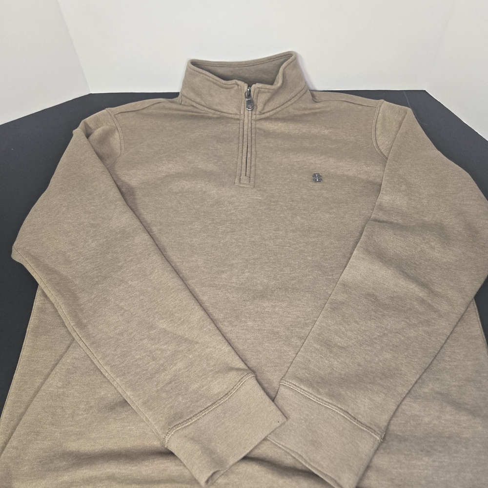 Izod Men's Quarter Zip
